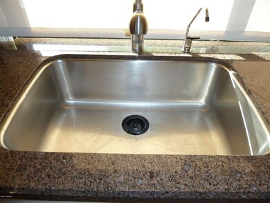 Large sink