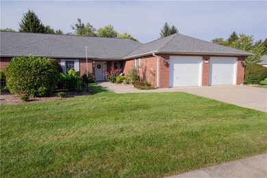 6072 N Stratton Ct, Columbus, IN 47203 - photo 2