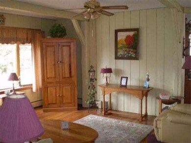 85 Maple St, Spencer, MA 01562 - photo 3