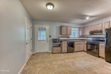 4320 Comet Ln-9