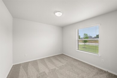 1918 Apache Cir, Cleburne, TX 76033 - photo 5