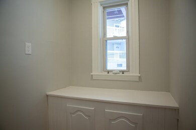 19 Rowell St unit 2, Dorchester, MA 02125 - photo 7
