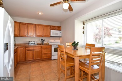 7525 Clemson Ct unit 63, Manassas, VA 20109 - photo 3