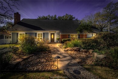 1810 Shadowwood Dr, College Station, TX 77840 - photo 2