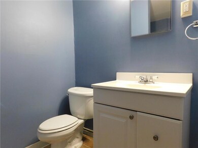 8 W Broad St, Bethlehem, PA 18018 - photo 3