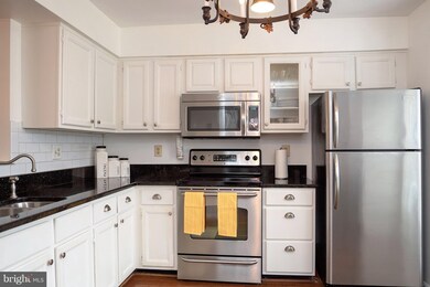 1039 Lake Shore Dr, Bowie, MD 20721 - photo 5