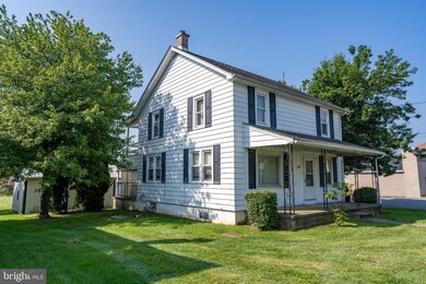 936 W Main St, New Holland, PA 17557 - photo 5