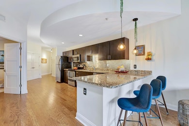 1326 Vine St, Cincinnati, OH 45202 - photo 5