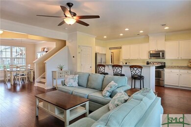 Open Floor Plan ~ Beautiful Laminate Flooring ~ Fa