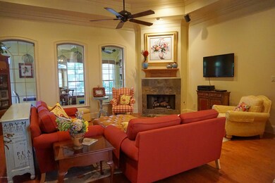 5 Family Room