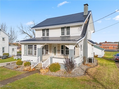 313 Nassau St E, East Canton, OH 44730 - photo 3