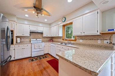 Kitchen1