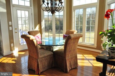 22038 Auction Barn Dr, Ashburn, VA 20148 - photo 3