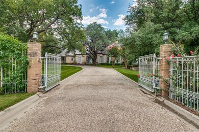 1200 Anthony St, Gainesville, TX 76240 - photo 3