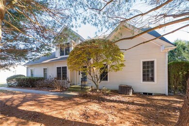 10 Ivy Garden Way, East Greenwich, RI 02818 - photo 2