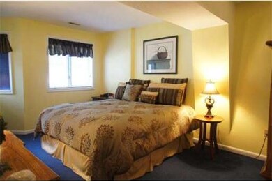 122 Tall Oaks Dr unit D, South Weymouth, MA 02190 - photo 7