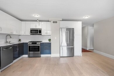 Tremont on the Common unit 16C, Boston, MA 02111 - photo 3