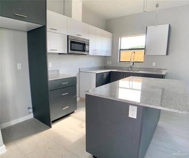 2016 Summerland Ln, Edinburg, TX 78541 - photo 7