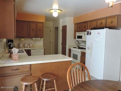 5168 Melmax St, Norton Shores, MI 49441 - photo 4