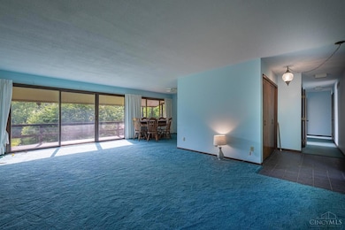 6631 Hamilton Middletown Rd, Middletown, OH 45044 - photo 4