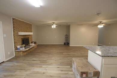 1513 Woodland Hills Dr, Tyler, TX 75701 - photo 6