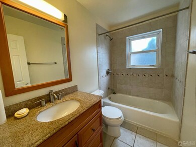 47 Judson St unit 5A, Edison, NJ 08837 - photo 7