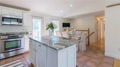 14 Rowe Ct, Freeport, ME 04032 - photo 4