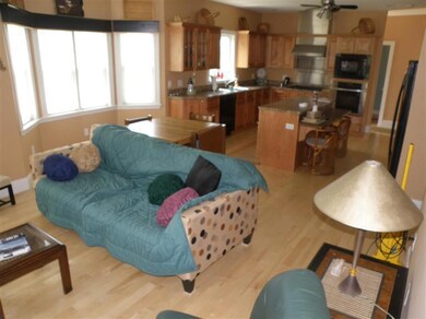 105 King St, Falmouth, MA 02540 - photo 4