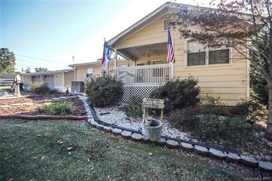 120 Famous Dr, Concord, NC 28025 - photo 2