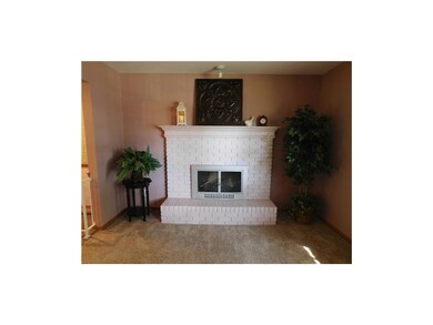 FABULOUS FOCAL POINT!