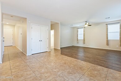 917 E Furness Dr-8