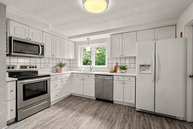 6 Doris Rd, Framingham, MA 01701 - photo 7