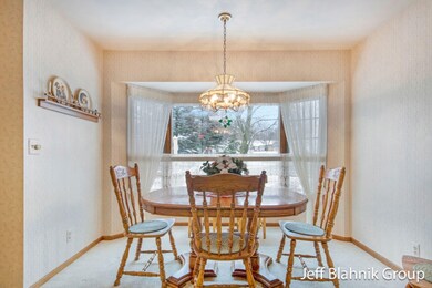 79 Skyline Circle