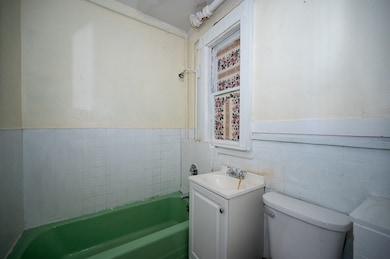 91 Fox St, Worcester, MA 01604 - photo 4