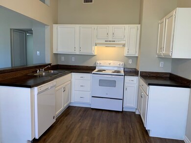 24223 Kennedy Ranch Ln, Hockley, TX 77447 - photo 2