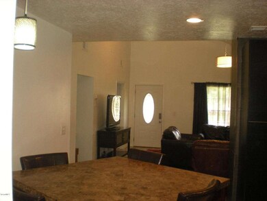 Kitchen Nook to Greatroom