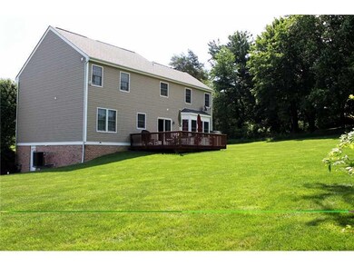 Yard/Garden. Look at this yard!
