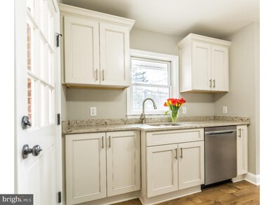 521 Loch Alsh Ave unit 21, Ambler, PA 19002 - photo 7