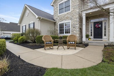 9916 Glasgow Ct, Dublin, OH 43017 - photo 2