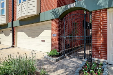 3610 Mulberry St, Houston, TX 77006 - photo 3