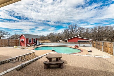 248 Harmony Cir, Weatherford, TX 76087 - photo 5