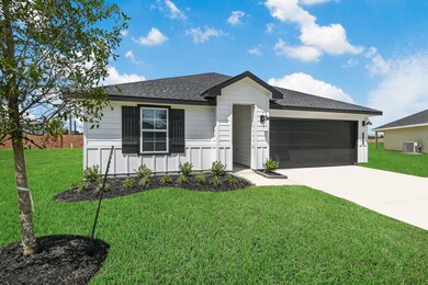 1000 Great Barracuda Ln, Alvin, TX 77511 - photo 3