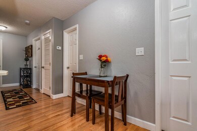 Comfy Dining Area