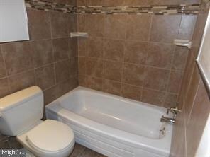 1906 Chalfont Ct, Fort Washington, MD 20744 - photo 7