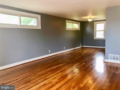 3416 Fleetwood Ave, Baltimore, MD 21206 - photo 5