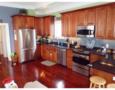 724 E 3rd St unit 3, Boston, MA 02127 - photo 2