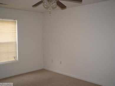 2nd Bedroom.