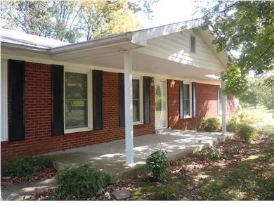 306 Pats Ln, Mount Washington, KY 40047 - photo 3