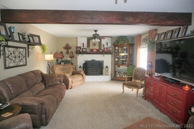 502 W Louise St, Henryetta, OK 74437 - photo 2