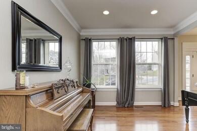 10673 Old Bond Mill Rd, Laurel, MD 20723 - photo 7